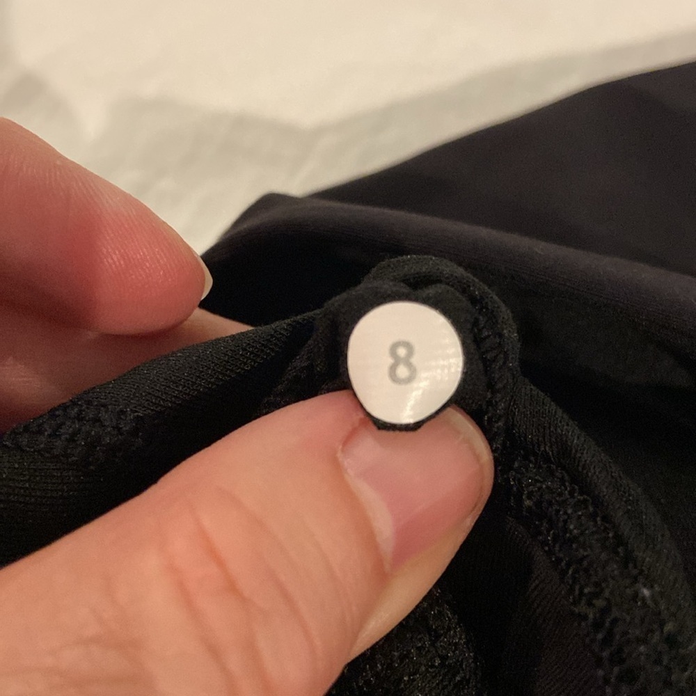 Lululemon Short Stop Bra Black size 8​​​​​​​ - Picture 4 of 8